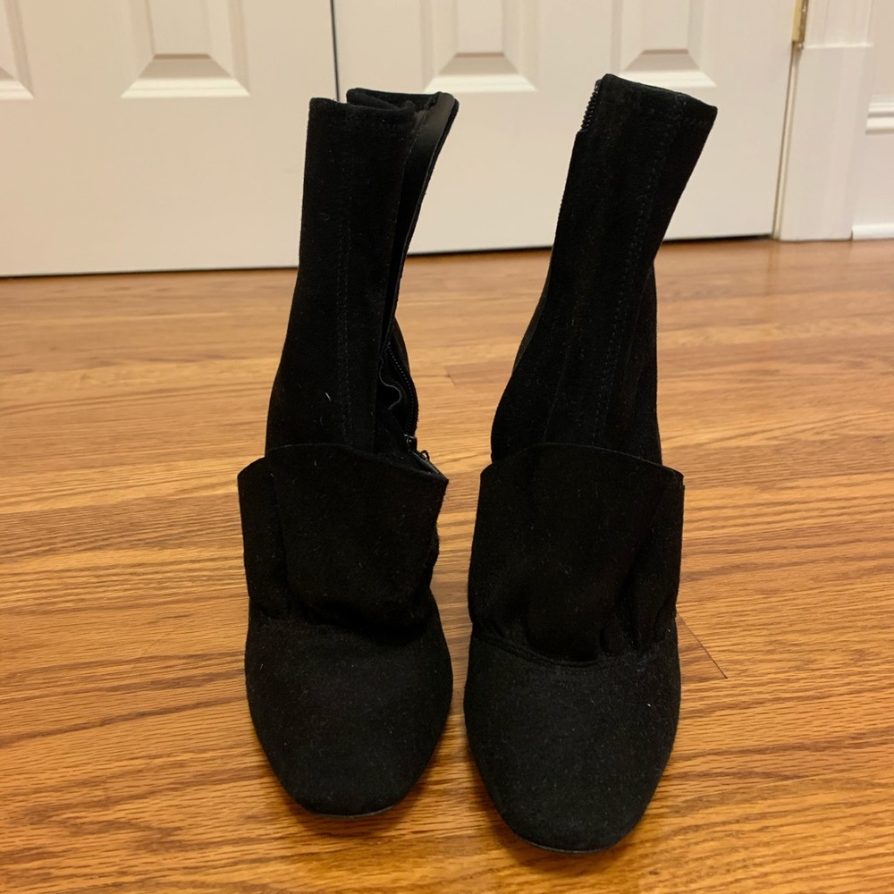 Zara ruffle front suede like ankle boots